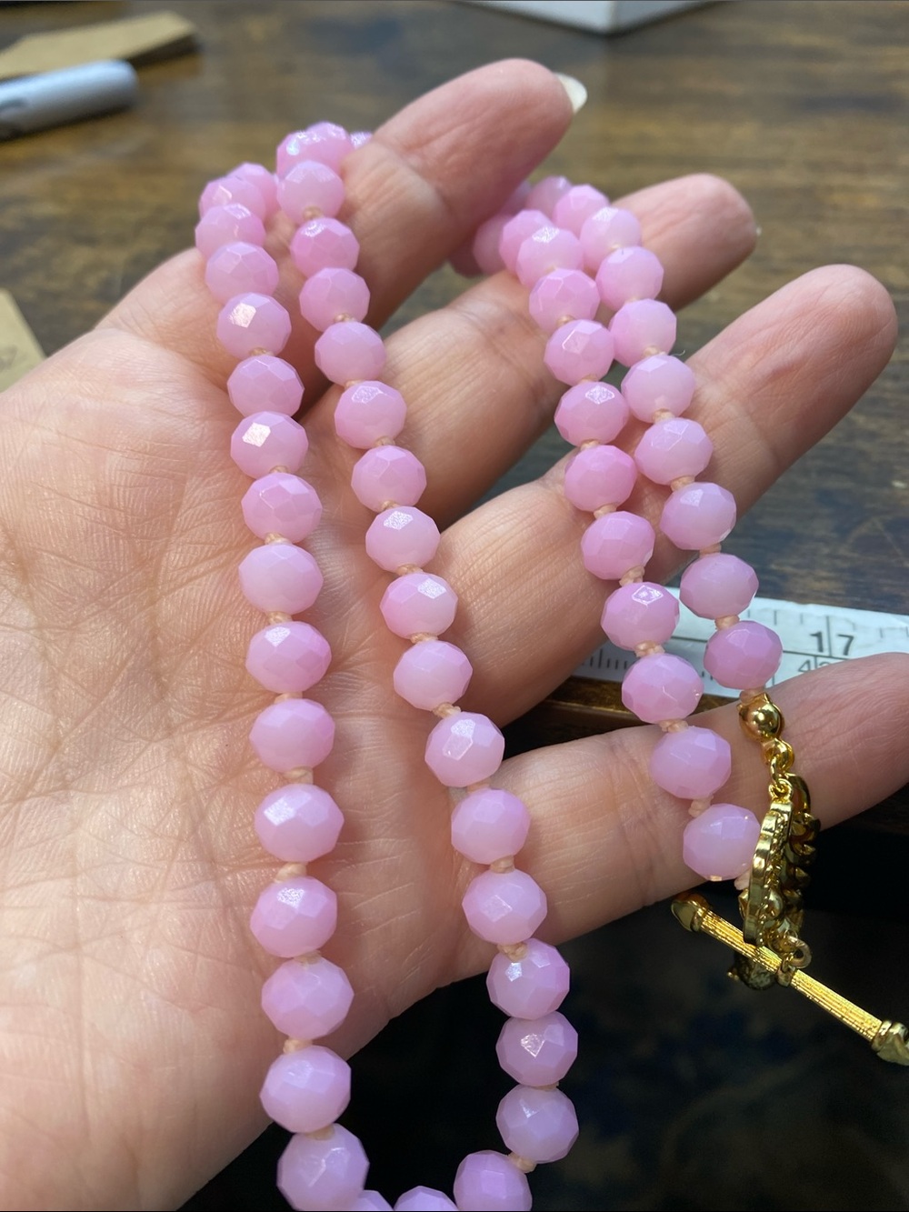 #23 Pink Faceted Glass hand knotted necklace 20 inch Aprilsplace - Picture 5 of 5